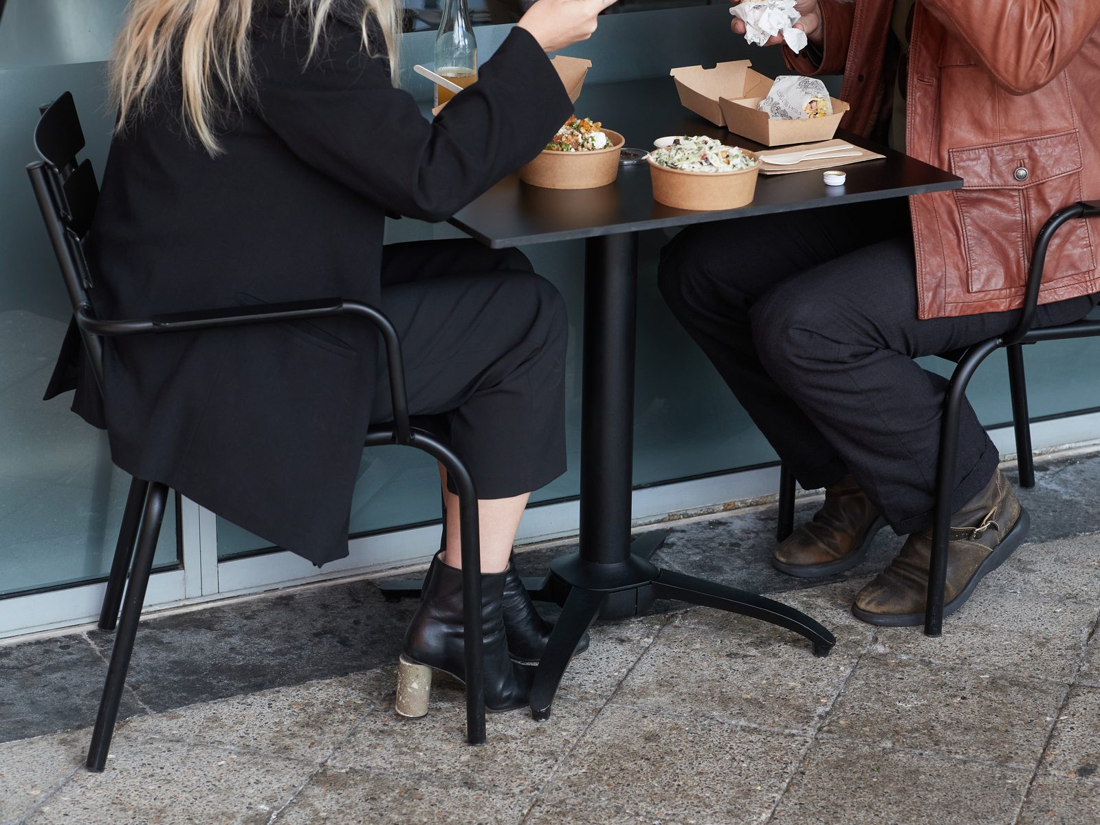 NOROCK self-stabilizing base in a hospitality venue