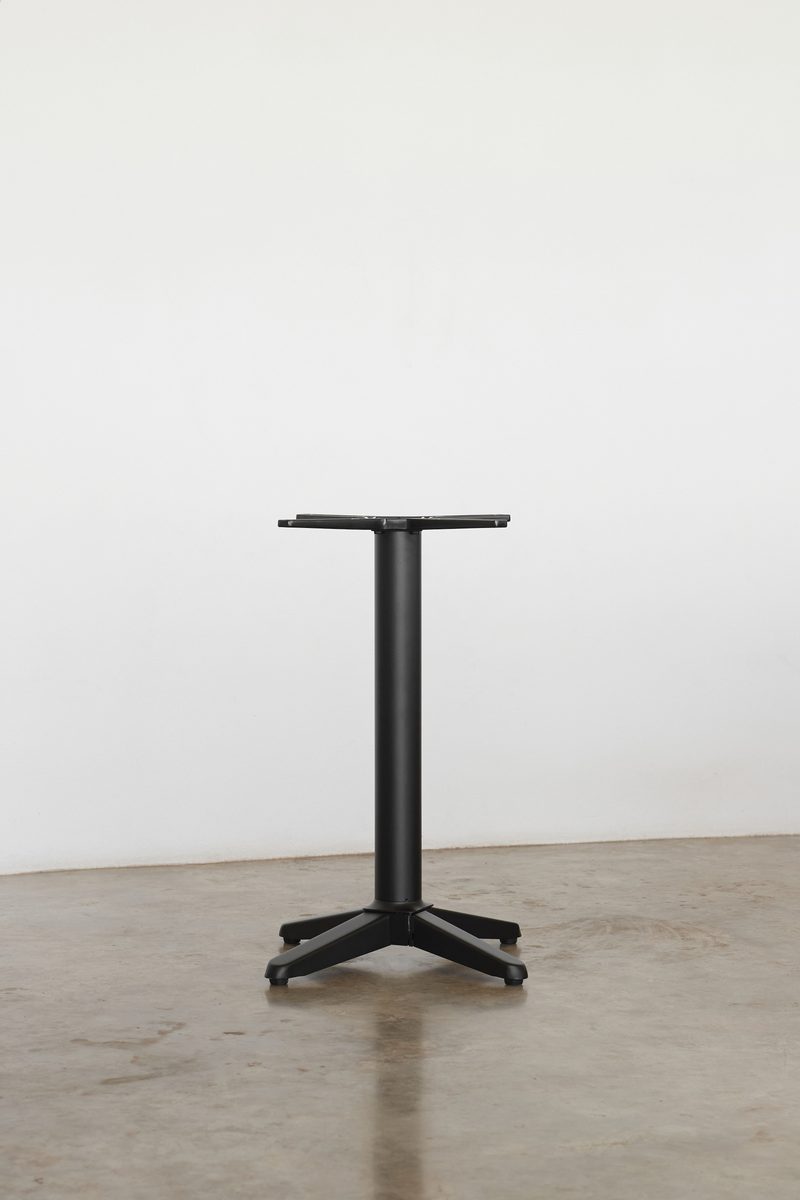 NOROCK Trail self-stabilizing table base